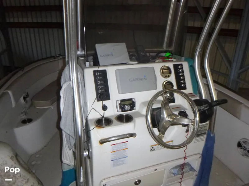 Slide: The Image of Robalo 222CC 2017 - 13840137