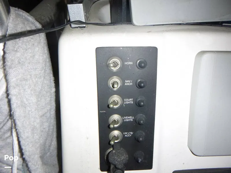 Slide: The Image of Robalo 222CC 2017 - 13840139