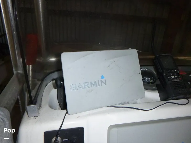 Slide: The Image of Robalo 222CC 2017 - 13840141