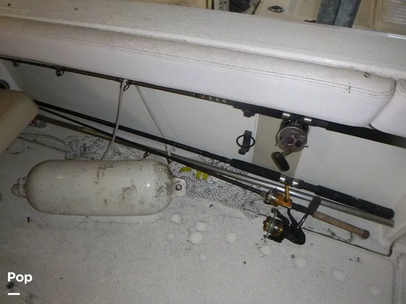 Slide: The Image of Robalo 222CC 2017 - 13840179