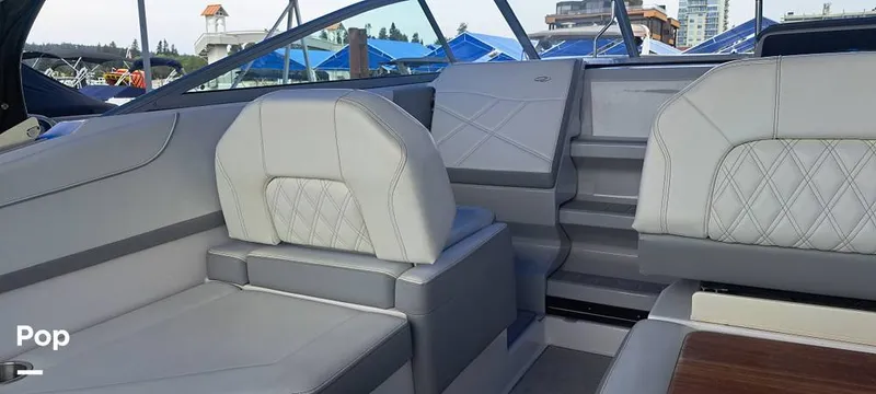 Slide: The Image of Regal 26 Express 2022 - 15961314