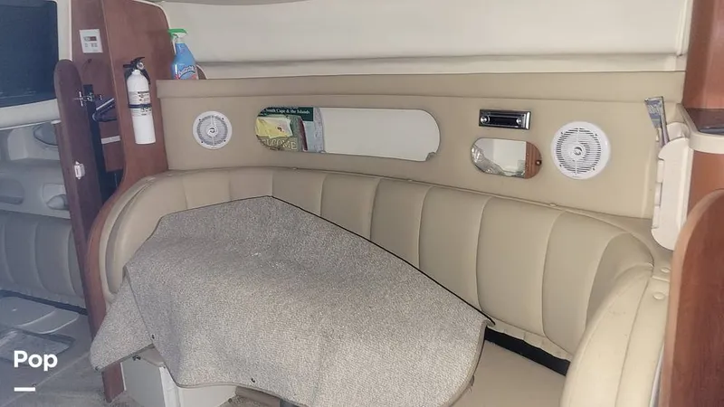 Slide: The Image of Rinker Fiesta Vee 310 2002 - 13850907