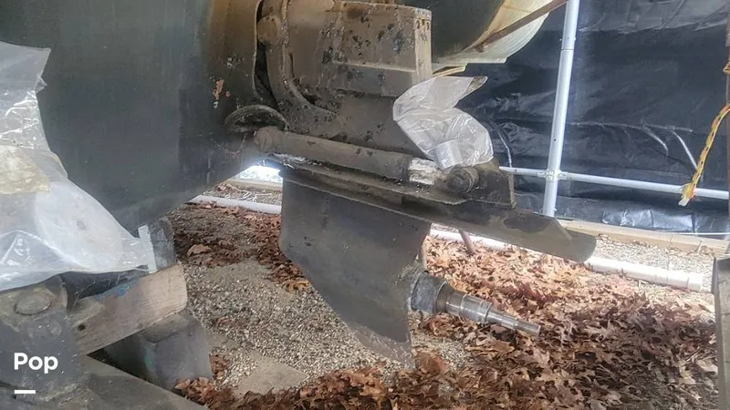 Slide: The Image of Rinker Fiesta Vee 310 2002 - 16194266