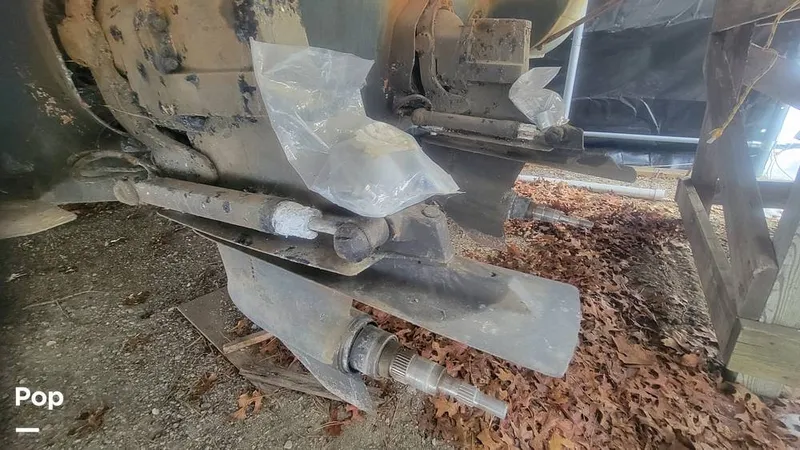 Slide: The Image of Rinker Fiesta Vee 310 2002 - 16194267