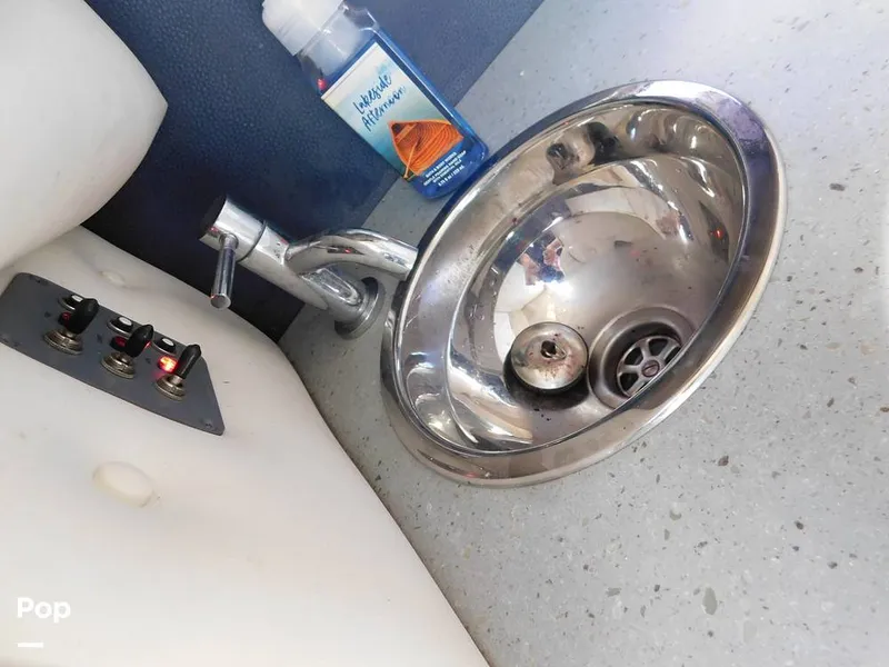 Slide: The Image of Bathroom Sink - 13988128