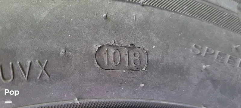Slide: The Image of Tire Date Code - 13988164