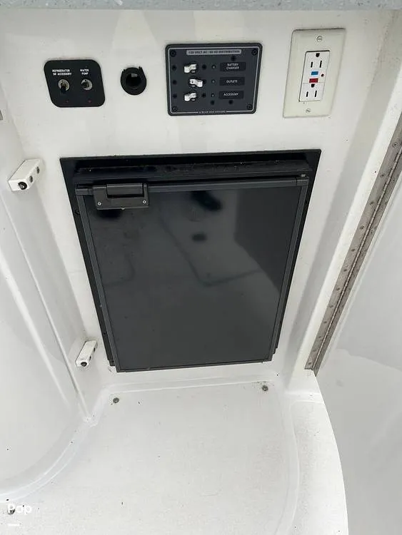 Slide: The Image of Cobalt 302 2008 - 13856068