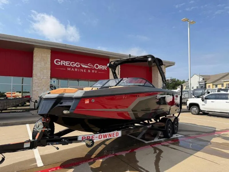 The Image of Heyday Wake Boats WT Surf 2023 - 0