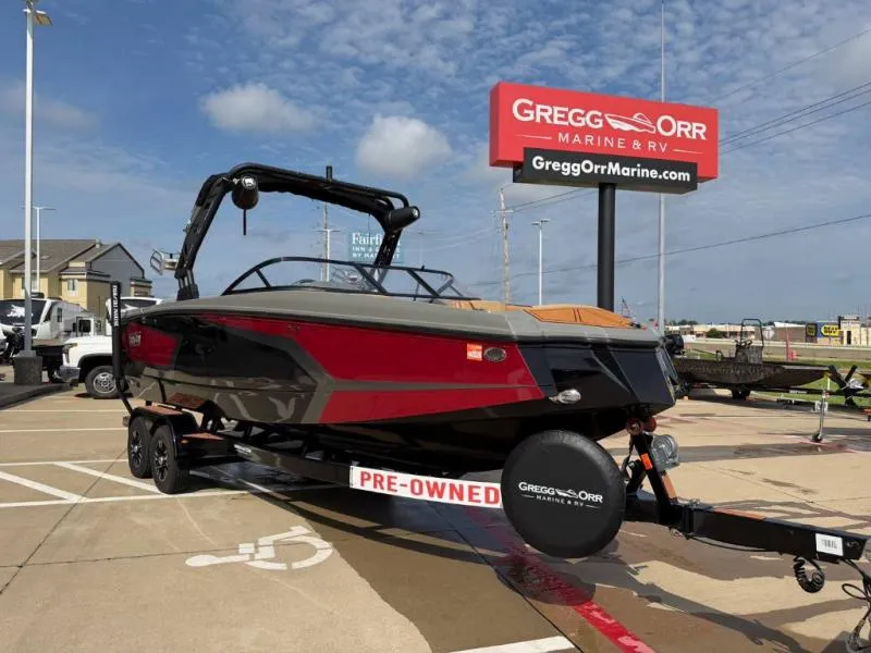 Slide: The Image of Heyday Wake Boats WT Surf 2023 - 7