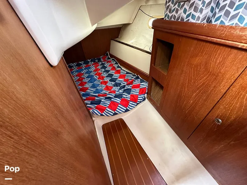 Slide: The Image of Hunter 326 Cruiser 2002 - 14889444