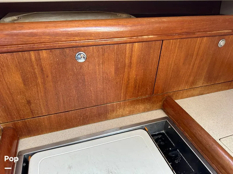 Slide: The Image of Hunter 326 Cruiser 2002 - 14889422