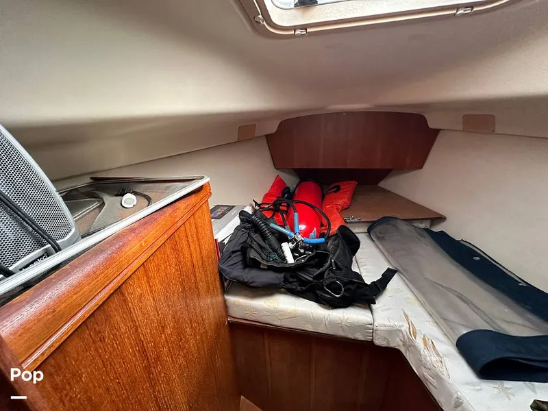 Slide: The Image of Hunter 326 Cruiser 2002 - 14889434