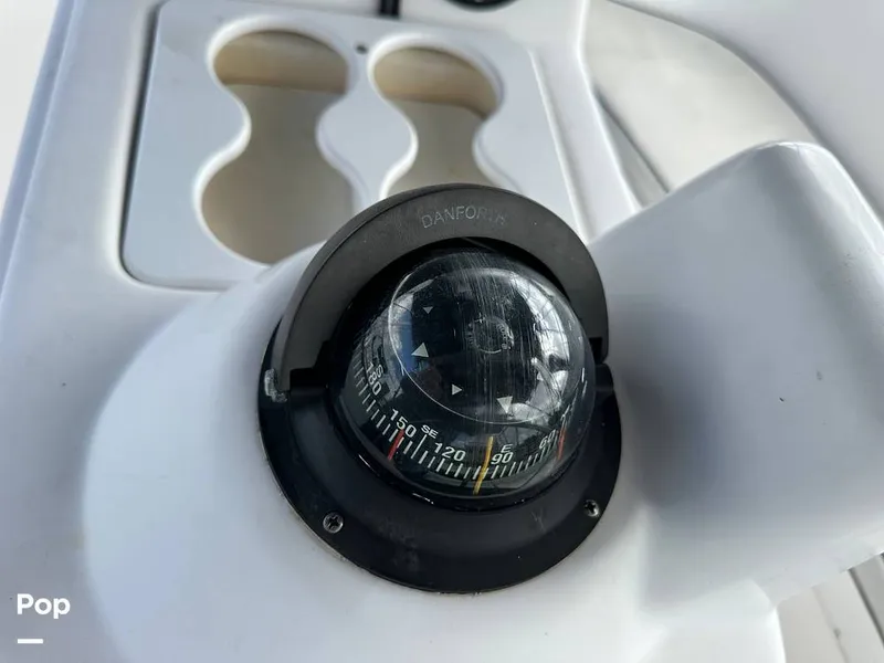 Slide: The Image of Hunter 326 Cruiser 2002 - 14889334