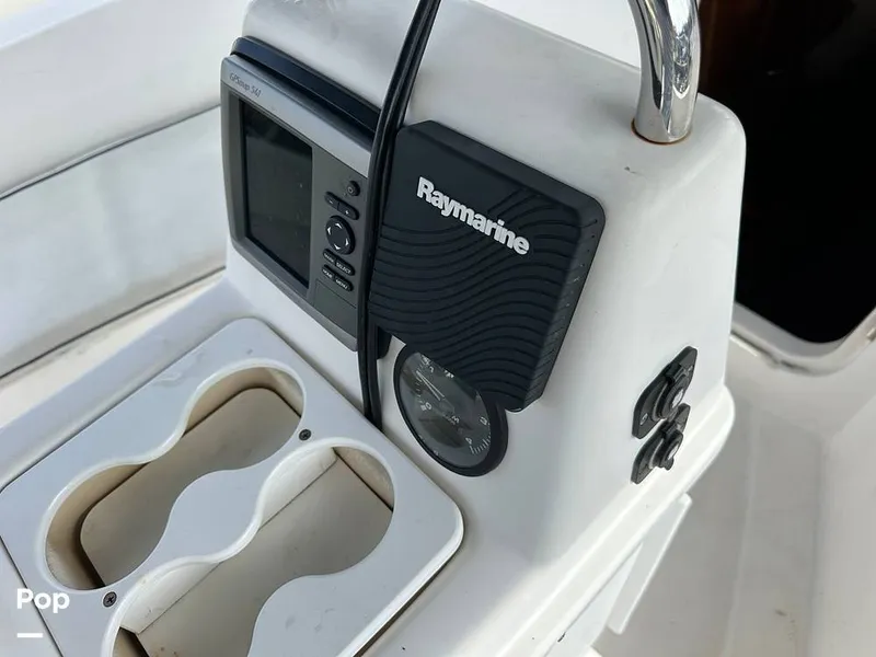 Slide: The Image of Hunter 326 Cruiser 2002 - 14889345