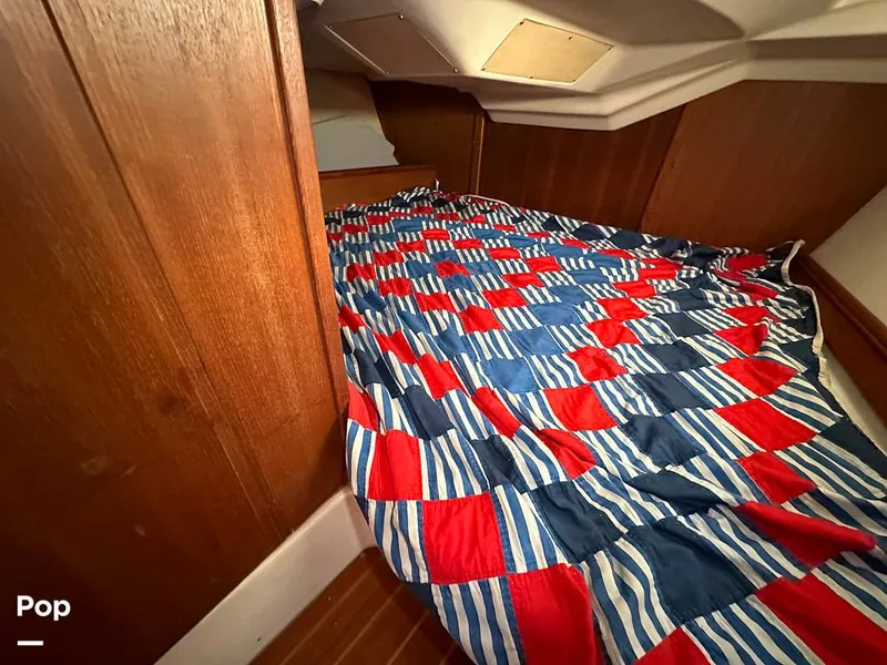 Slide: The Image of Hunter 326 Cruiser 2002 - 14889446