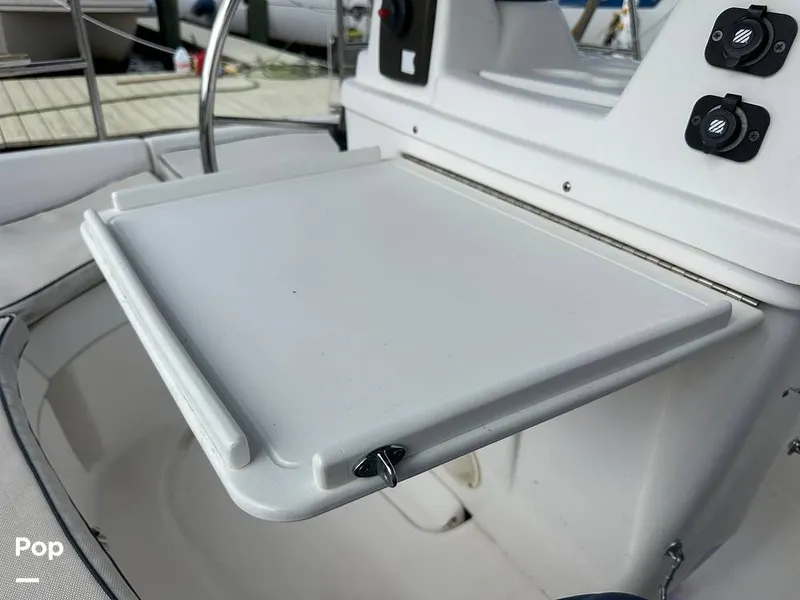 Slide: The Image of Hunter 326 Cruiser 2002 - 14889350