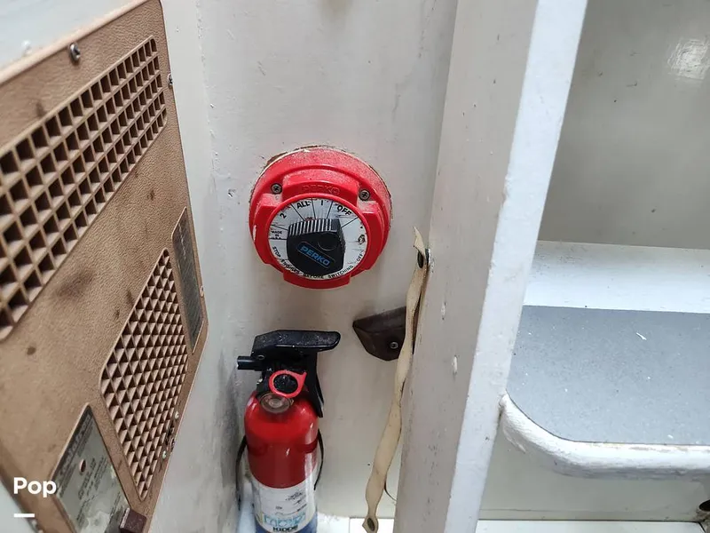 Slide: The Image of Battery Switch - 13804748