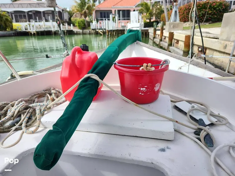 Slide: The Image of Herreshoff 37 Diddikai 1990 - 13804779