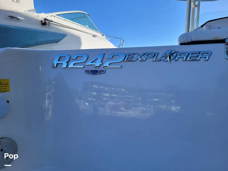 Slide: The Image of Robalo R242 Explorer 2022 - 13920656