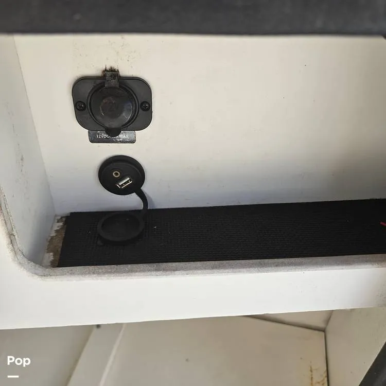 Slide: The Image of Sea Ray 260 Sundeck 2012 - 14708382