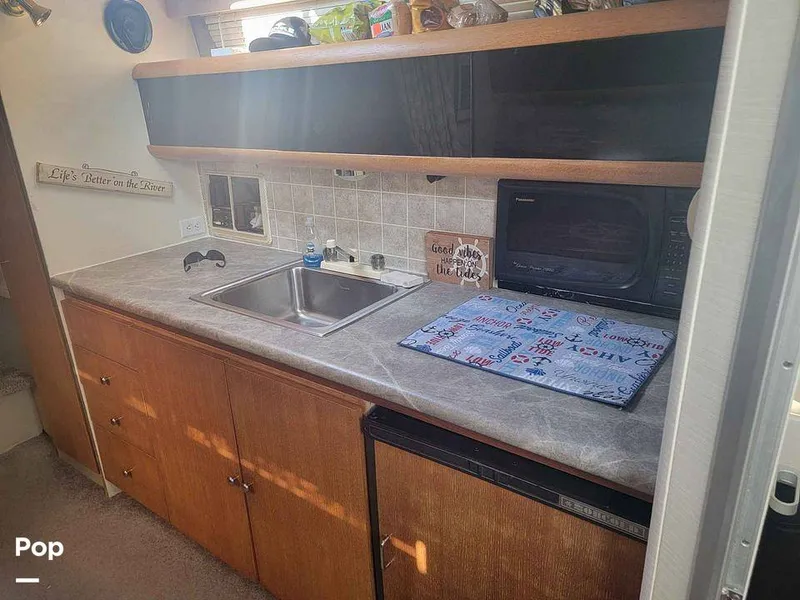 Slide: The Image of Silverton 34 Express 1987 - 13975784