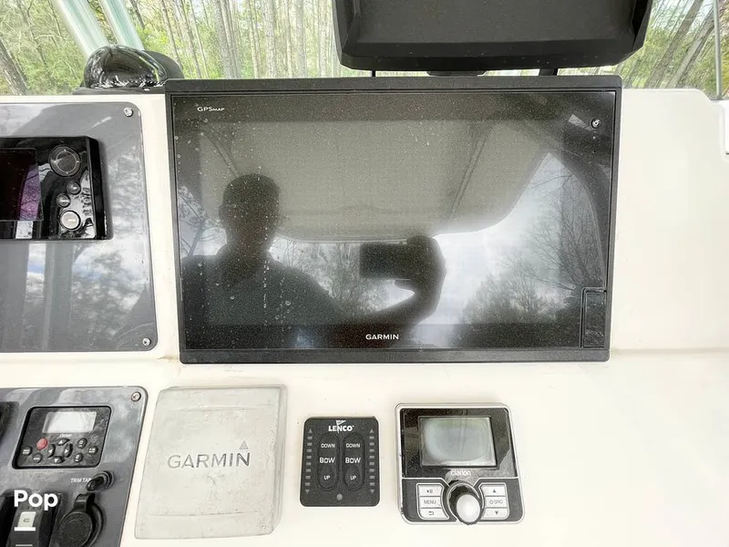 Slide: The Image of GPS / Fishfinder - 13875730