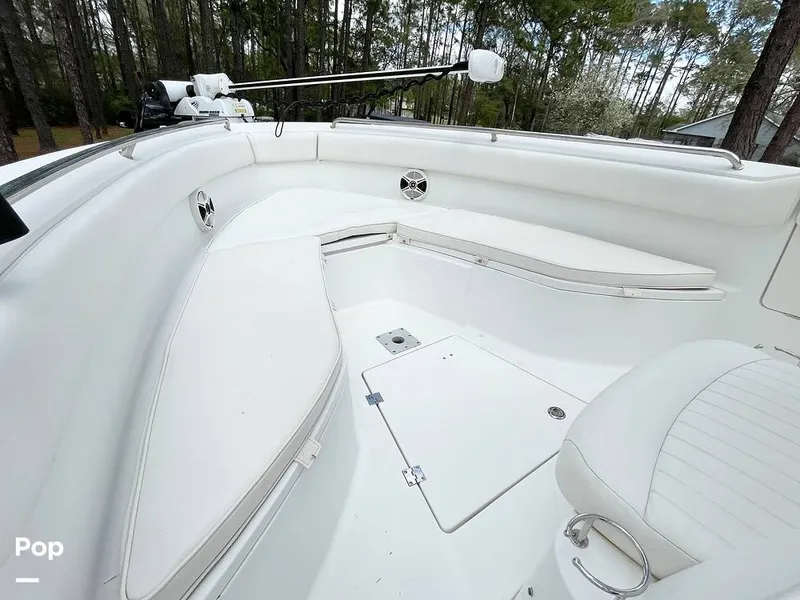 Slide: The Image of Bow Seating - 13875747