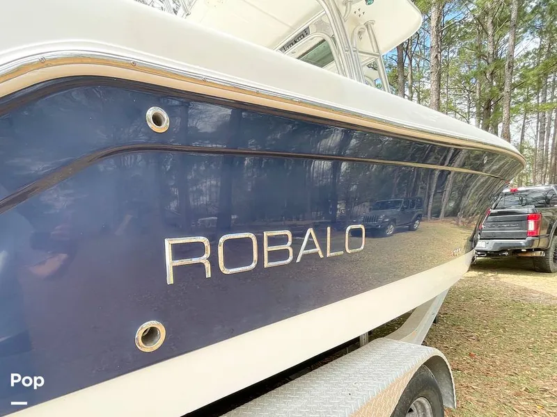 Slide: The Image of Robalo R260 2013 - 13875621