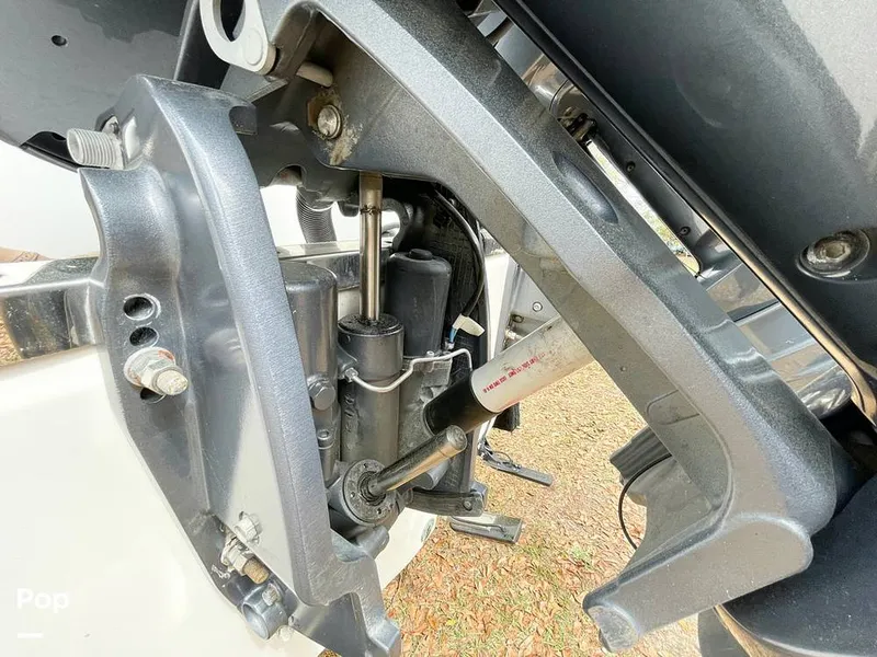 Slide: The Image of Robalo R260 2013 - 13875637