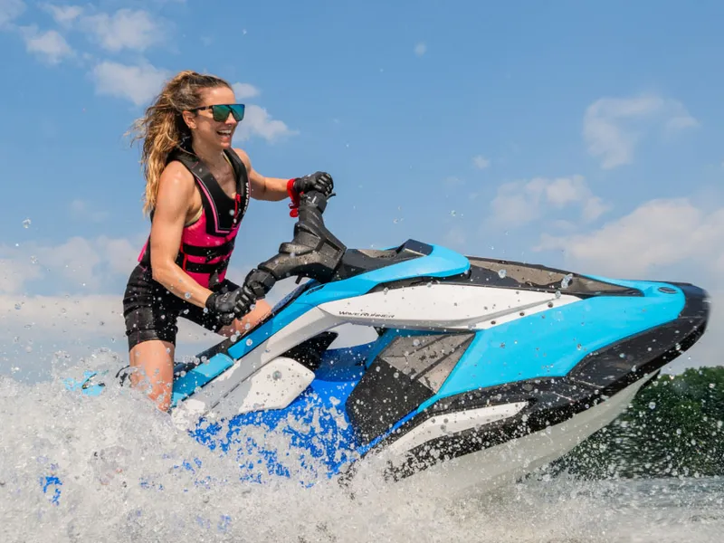 Slide: The Image of Yamaha JetBlaster DLX 2-Up 2026 - 11