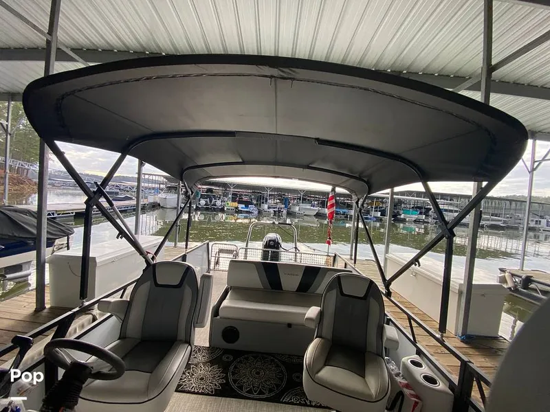 Slide: The Image of Misty Harbor Viaggio L25s 2022 - 13874379