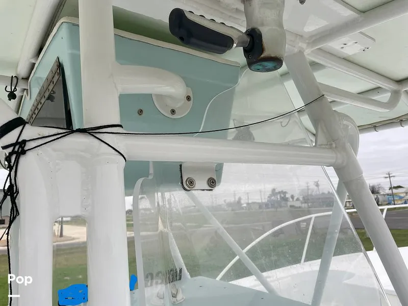 Slide: The Image of Tee Top Frame - 13954638