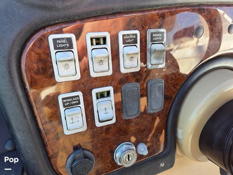 Slide: The Image of Carver Yachts 570 Voyager Pilothouse 2001 - 14966865