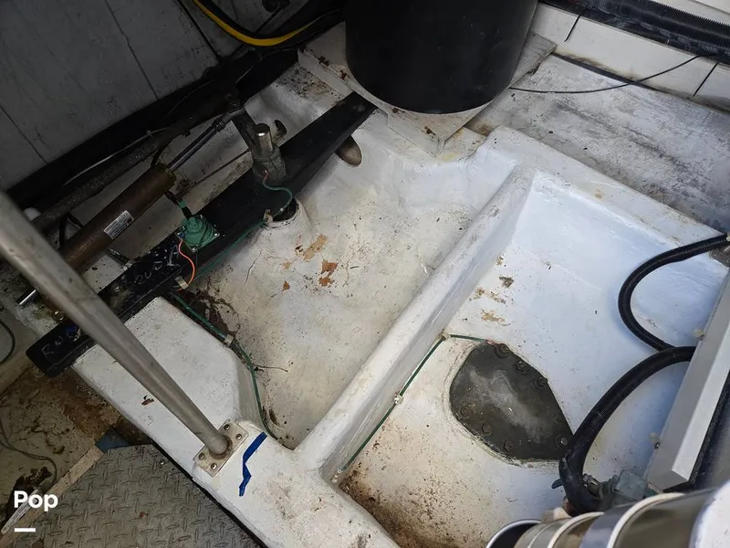 Slide: The Image of Carver Yachts 570 Voyager Pilothouse 2001 - 14966887