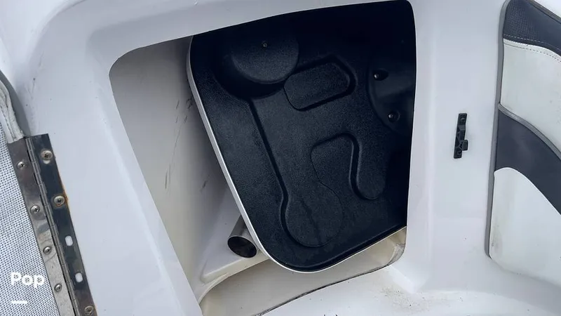 Slide: The Image of Yamaha limited 242 2016 - 13865335