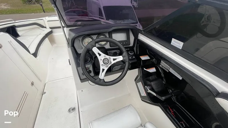 Slide: The Image of Yamaha limited 242 2016 - 13865351