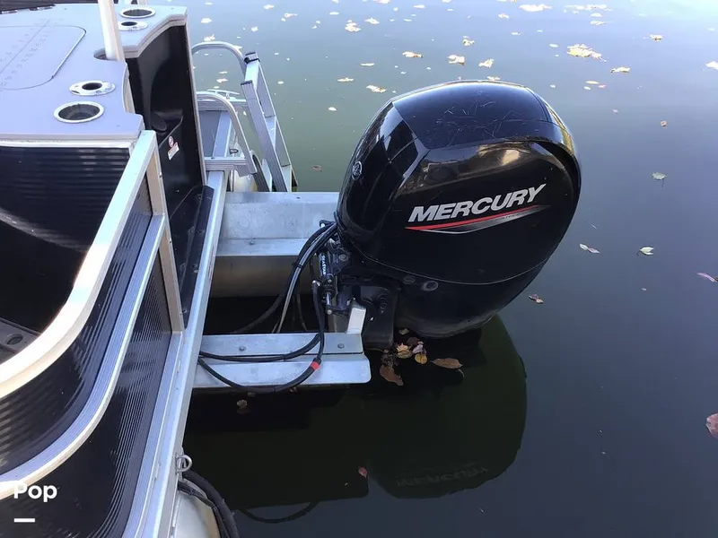 Slide: The Image of Bennington 22S 2022 - 14836094