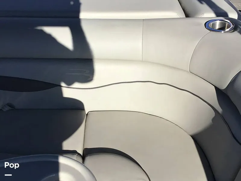 Slide: The Image of Bennington 22S 2022 - 14836107