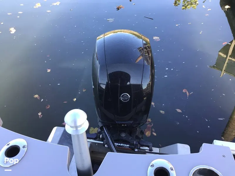 Slide: The Image of Bennington 22S 2022 - 14836126