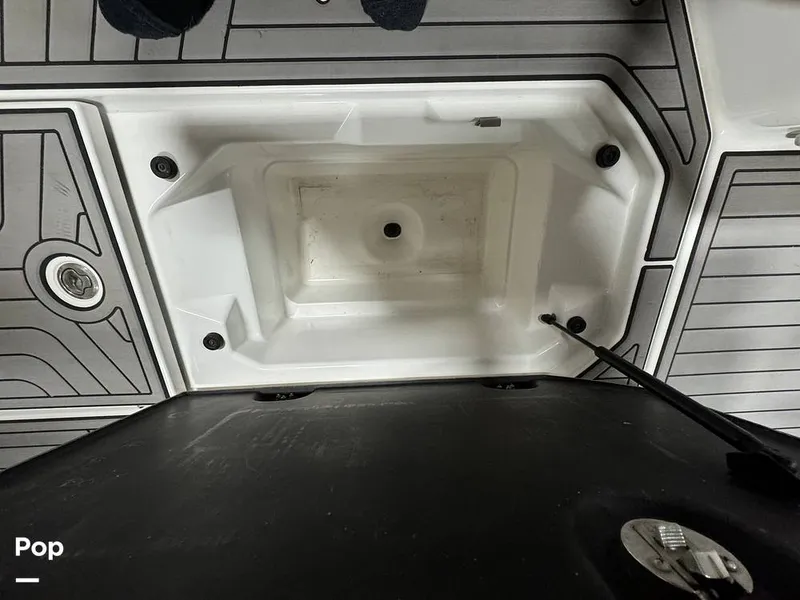 Slide: The Image of Nautique SUPER AIR NAUTIQUE G23 2019 - 14004885