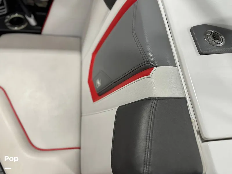 Slide: The Image of Nautique SUPER AIR NAUTIQUE G23 2019 - 14004899