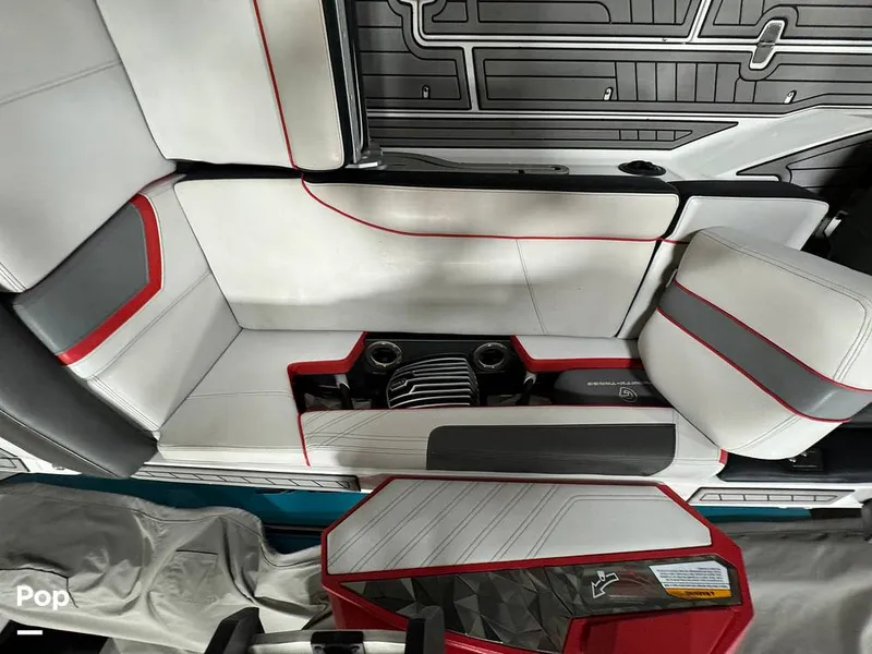 Slide: The Image of Nautique SUPER AIR NAUTIQUE G23 2019 - 14004906