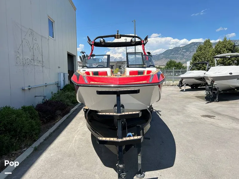 Slide: The Image of Nautique Super Air Nautique G 25 2019 - 14392927