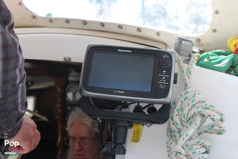 Slide: The Image of Raymarine - 14261999