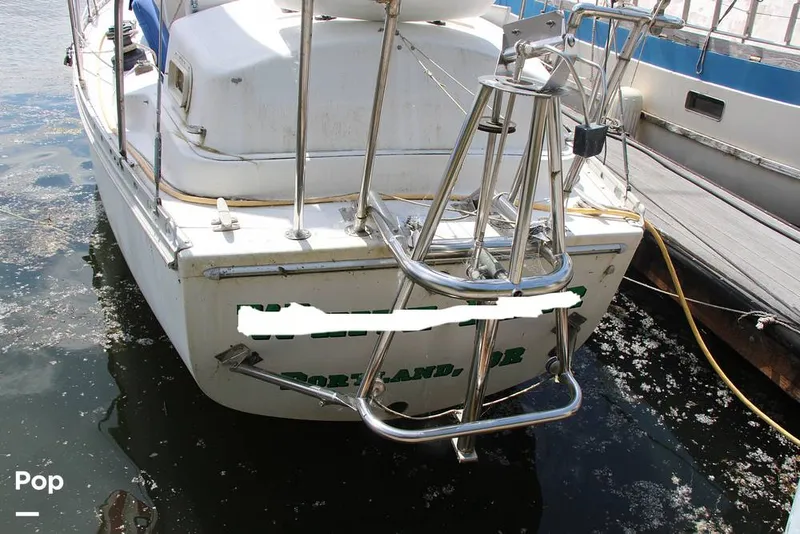 Slide: The Image of Cascade 36 Deep Keel 1974 - 14482642