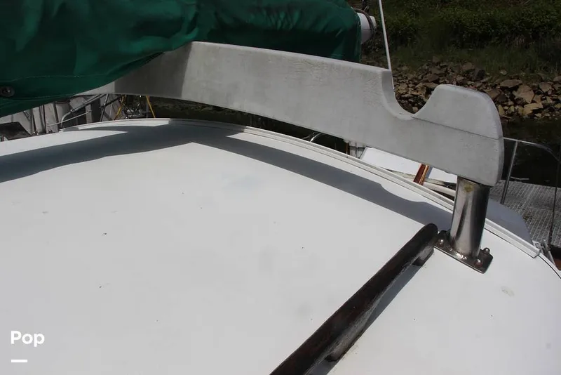 Slide: The Image of Cascade 36 Deep Keel 1974 - 14262024