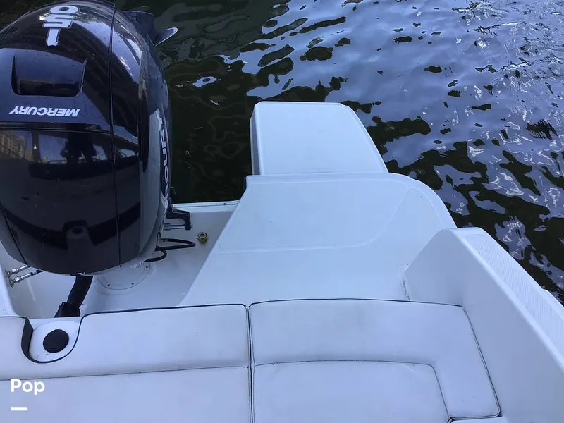 Slide: The Image of Bayliner DX 2200 2022 - 14321371