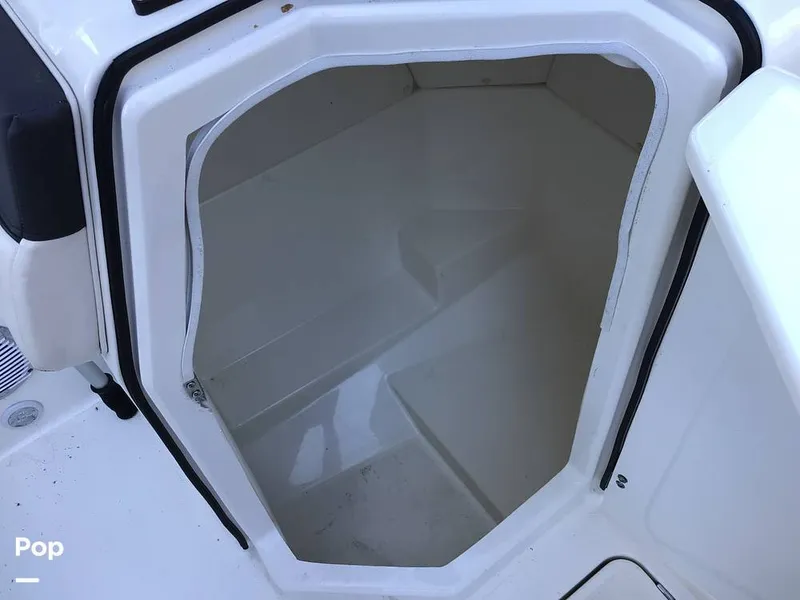 Slide: The Image of Bayliner DX 2200 2022 - 14321375