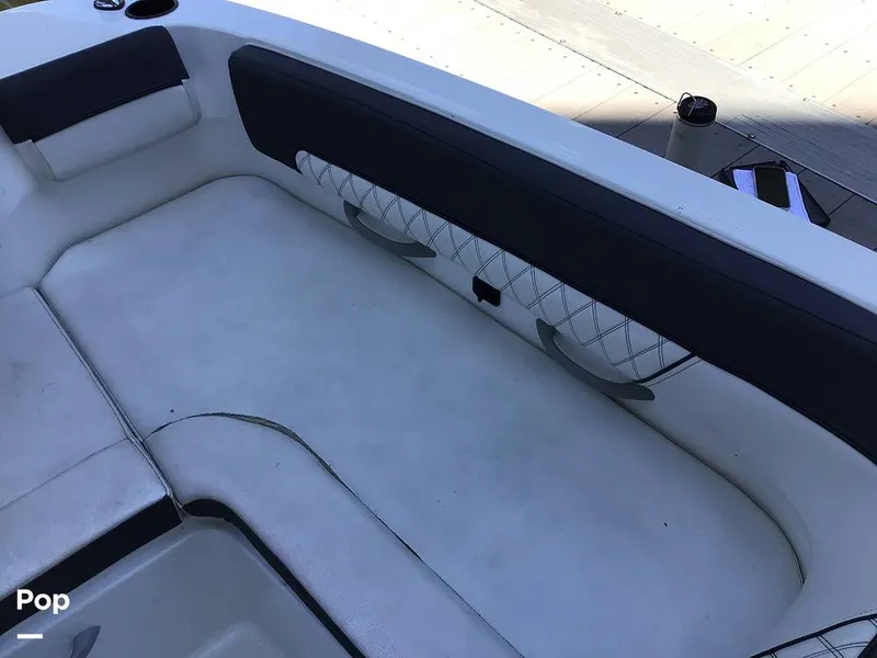 Slide: The Image of Bayliner DX 2200 2022 - 14321391