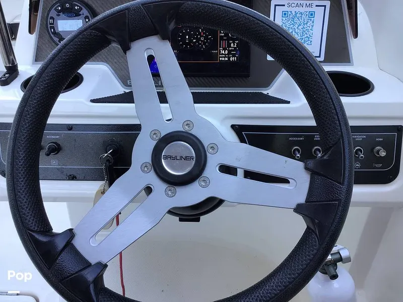 Slide: The Image of Bayliner DX 2200 2022 - 14321399